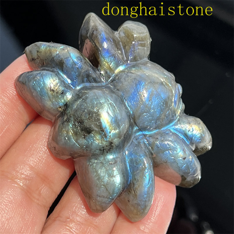 2″ Natural colorful labradorite spider skull quartz crystal skull Random 1PC