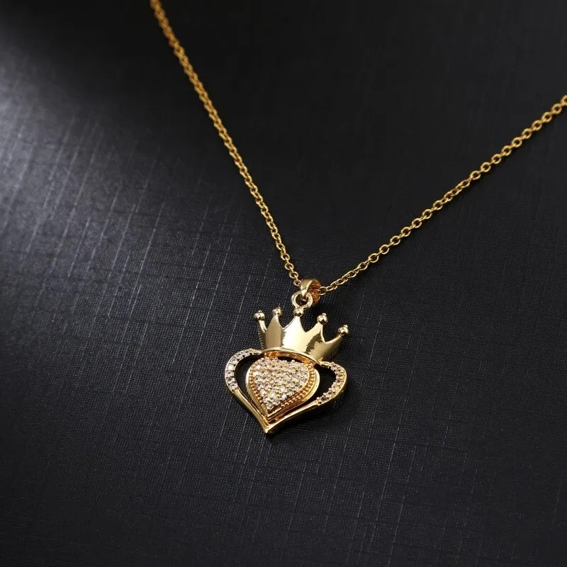 Women’s Fashion Jewelry Cubic Zircon Gold Heart Crown Pendant Necklace 1PC