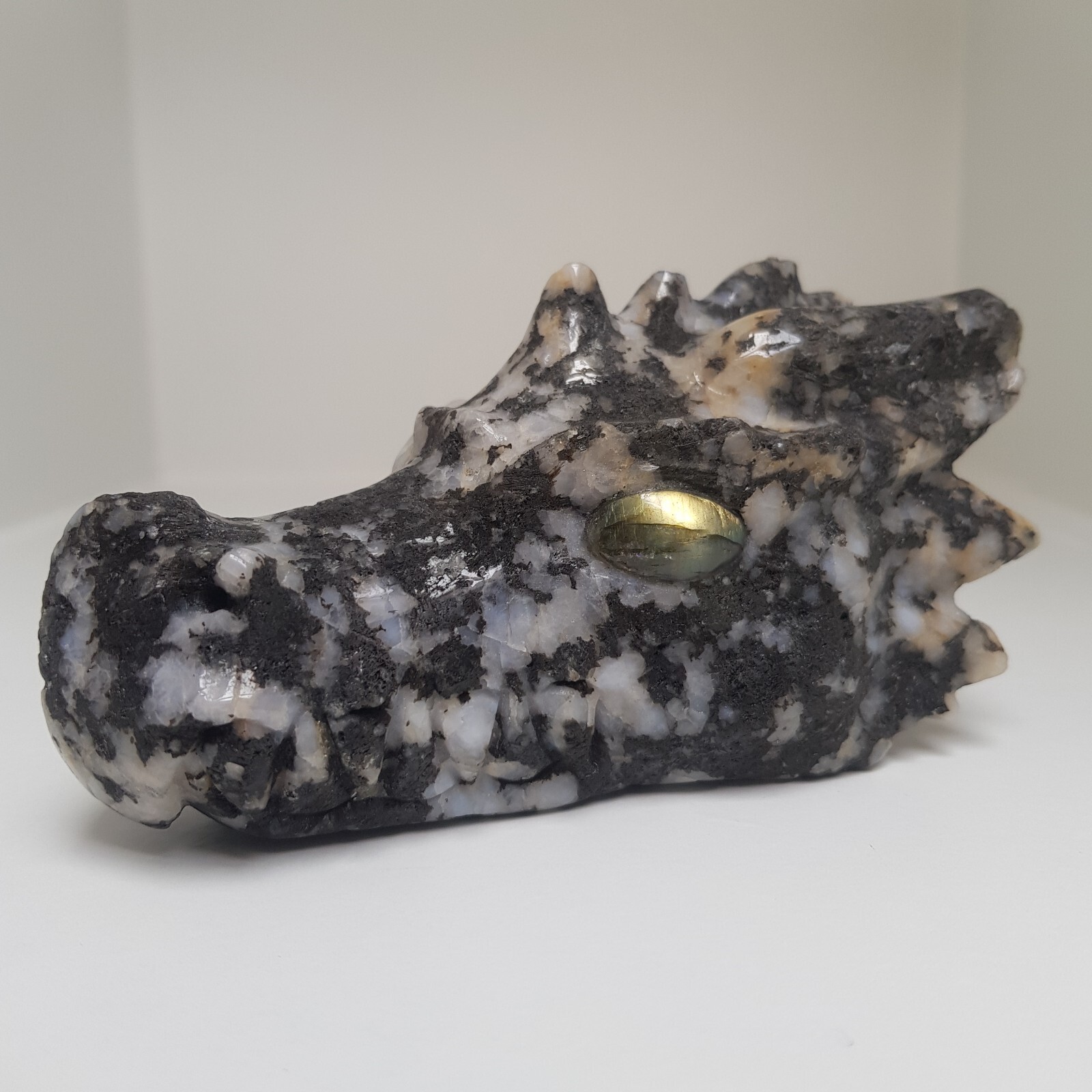 5.6″ 900grams Black Tourmaline Crystal Dragon with Labradorite Eyes.