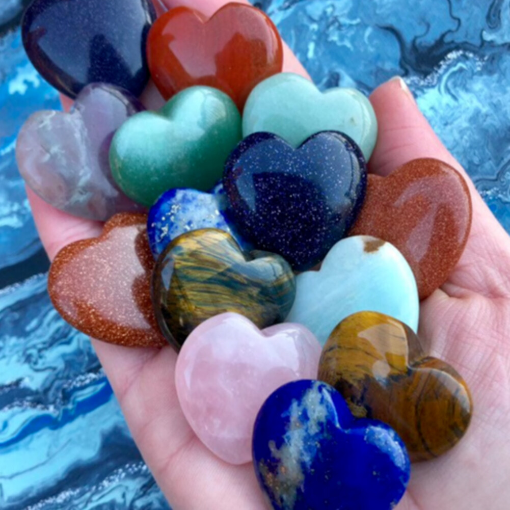 20PCS 20mm Natural Crystal Quartz Carved Heart shaped Healing Love Gemstone ##