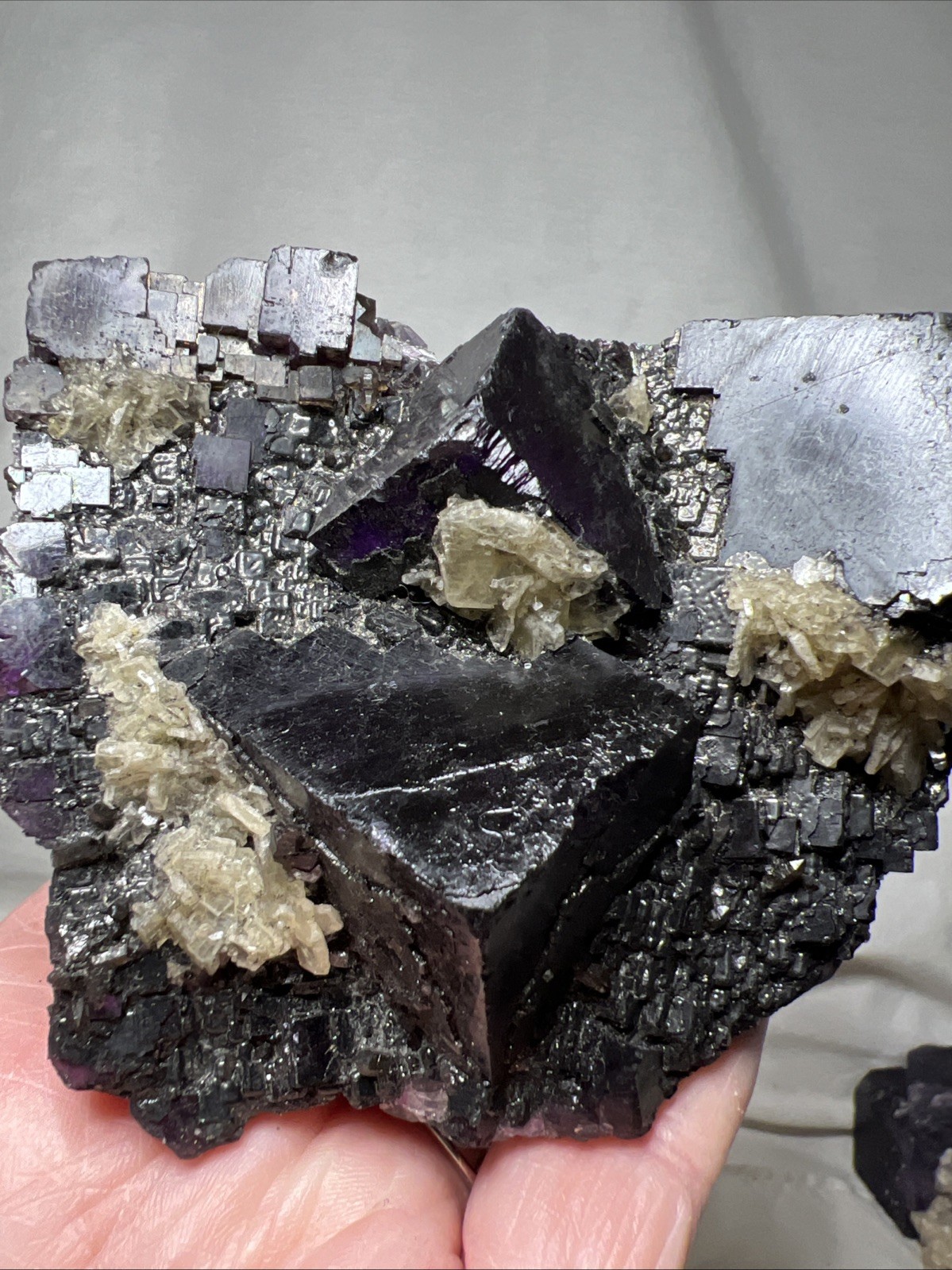 Purple / Black BEAUTIFUL Florite W/ Calcite Clusters. Perfect Cube Formations