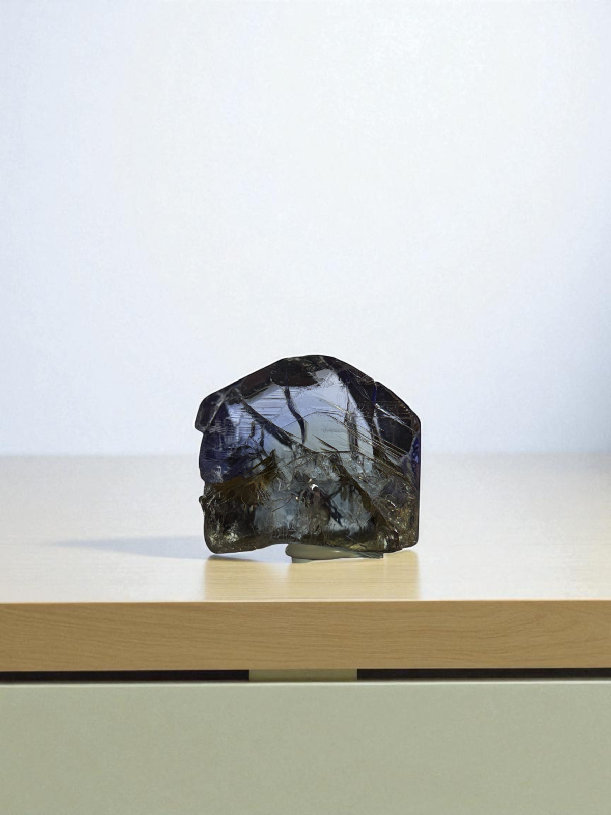 Fine Pleochroic Unheated Natural Tanzanite Crystal Rough Gemstone 5.75 Carats