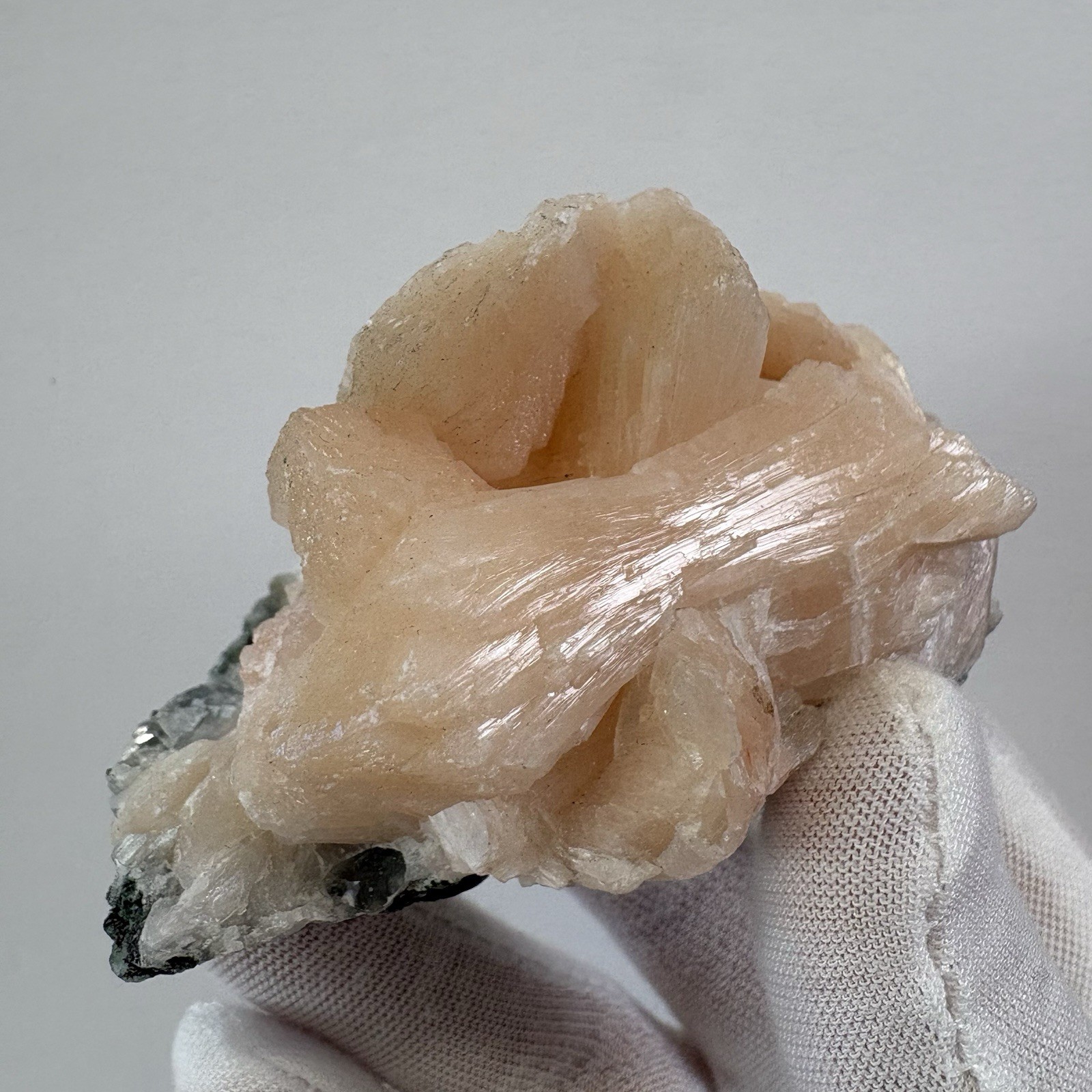 Natural Peach Stilbite Cluster India Crystal Raw Mineral Specimen Cleansing