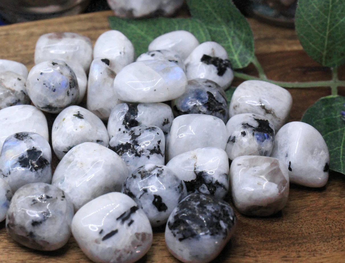 3pcs Rainbow Moonstone Healing Tumbled Stones Home Decor Housewarming Gifts