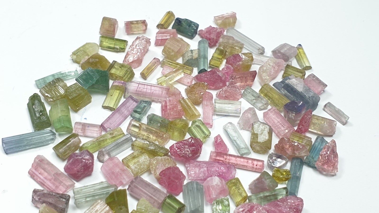 8 items per paiket Natural Multiple Colour Tourmaline Jewellery Size Lot