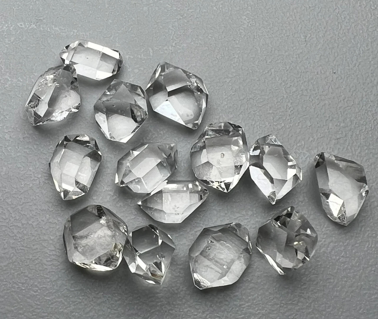 12 pcs Herkimer diamond crystals 9-10mm – Undrilled