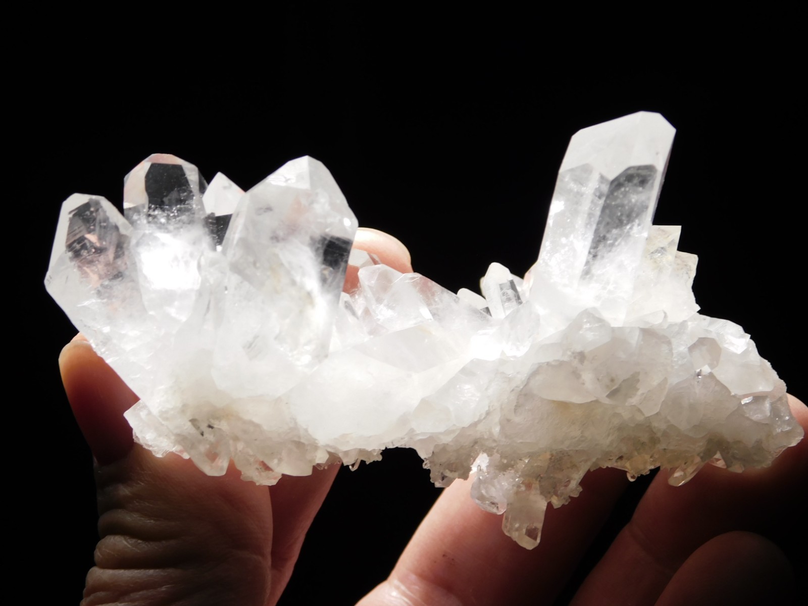VERY TRANSLUCENT Quartz Crystal FLOATER Cluster Collier Creek Arkansas 108gr