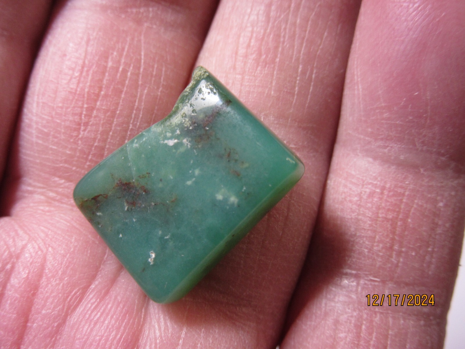 Chrysoprase Tumbled Natural Apple Green Quality 3/4″ Gemstone AGTC-31