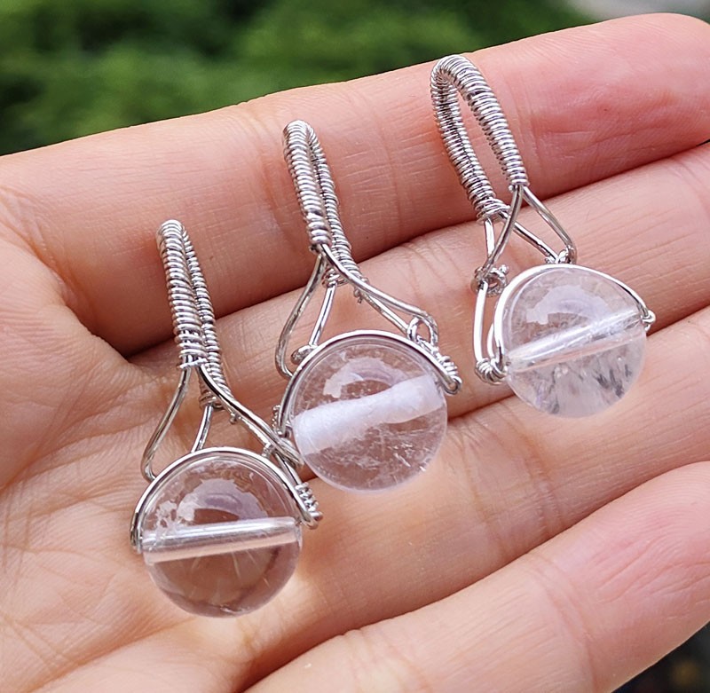10pcs Cute Clear quartz Gems Pendants stone Chakra Reiki Luck Amulet