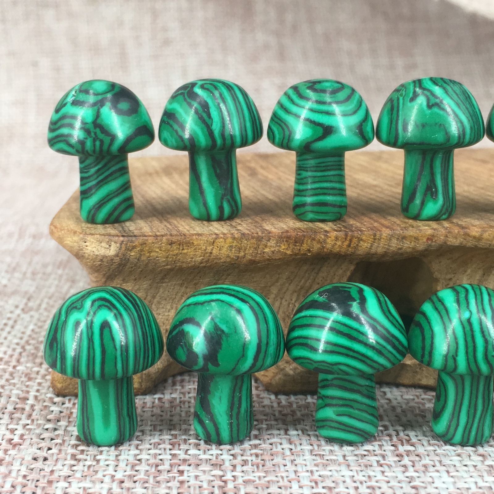 20pcs Mini Artificial Malachite Stone Mushroom Hand Carved Crystal Healing GQ
