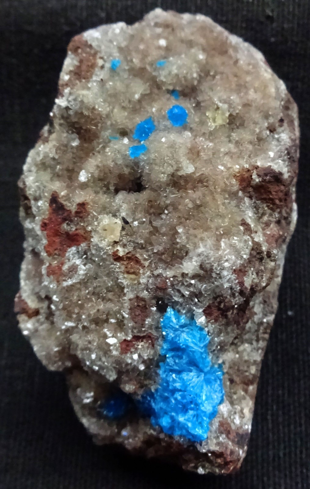 STUNING CAVANSITE CRYSTALS ON MATRIX MINERALS SPECIMENS
