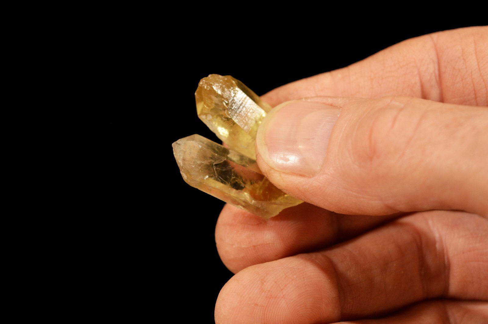 COLOMBIA CITRINE 1″ 2 Pieces Rock Mineral Specimen Chakra Healing Crystal