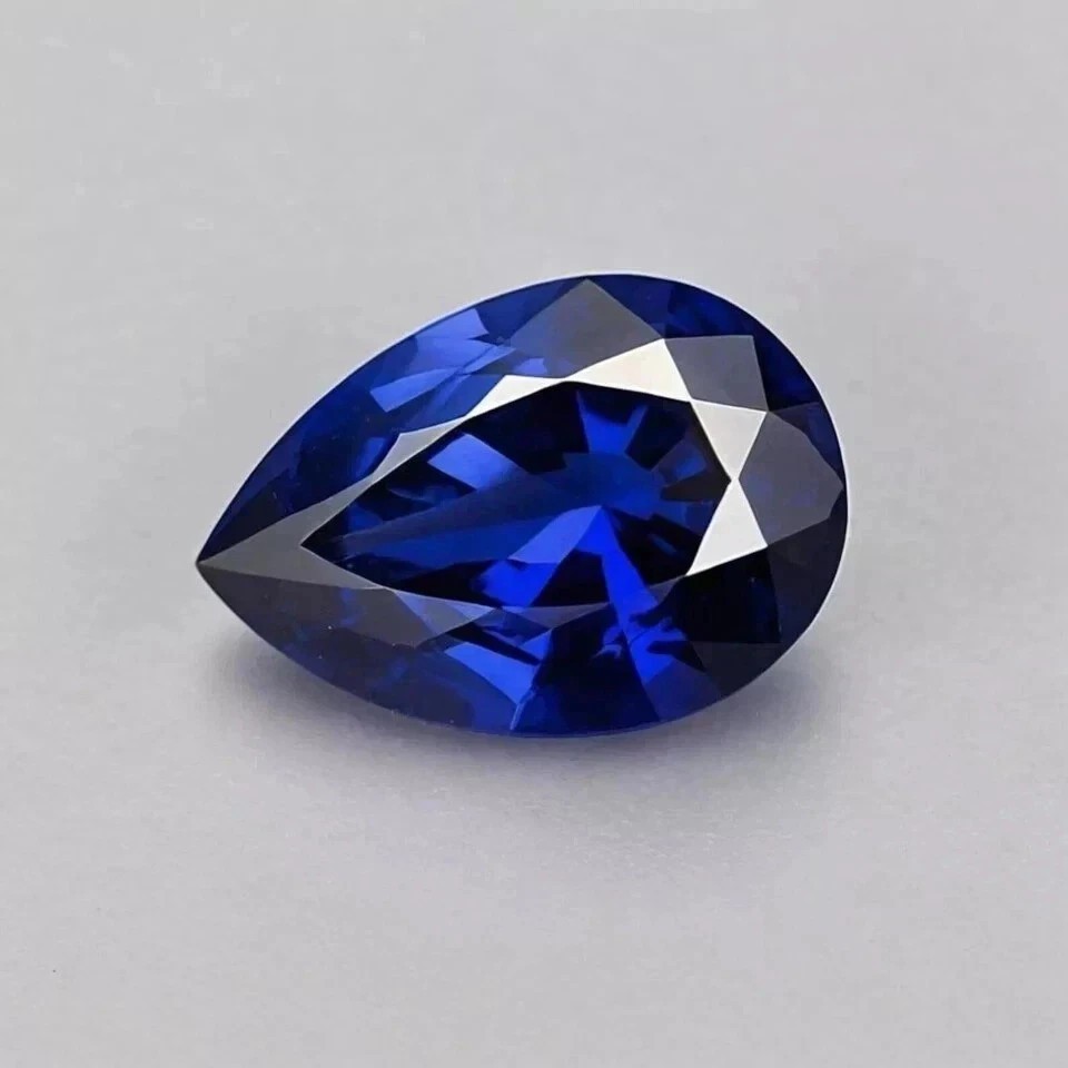 31.70 Ct Natural Blue Sapphire Pear Cut Certified Flawless Gemstone Sri Lanka