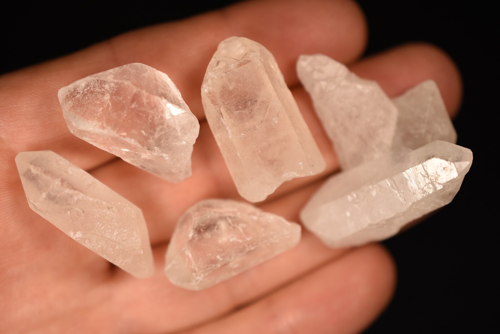5 *CLEAR QUARTZ* Crystals 2-4cm 44.1g Clear Natural Stones Healing Crystals