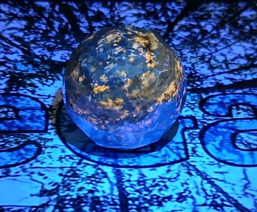 Lapis Lazuli Faceted Sphere Quartz Crystal Ball Rock Healing 50mm 7.3oz
