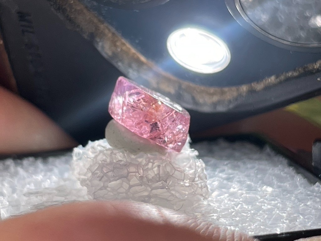 Rough / Loose Pink Spinel Crystal – Mogok, Pyin-oo-Liwn, Myanmar