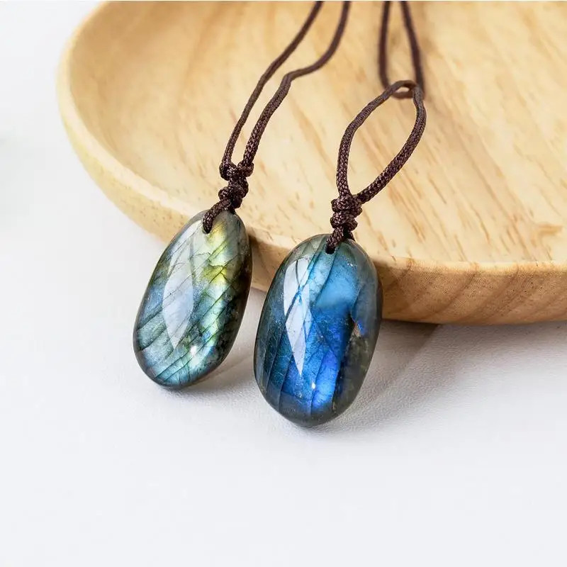 Natural Labradorite Crystal Pendant Necklace Polished Gemstone Rope Chain Gift
