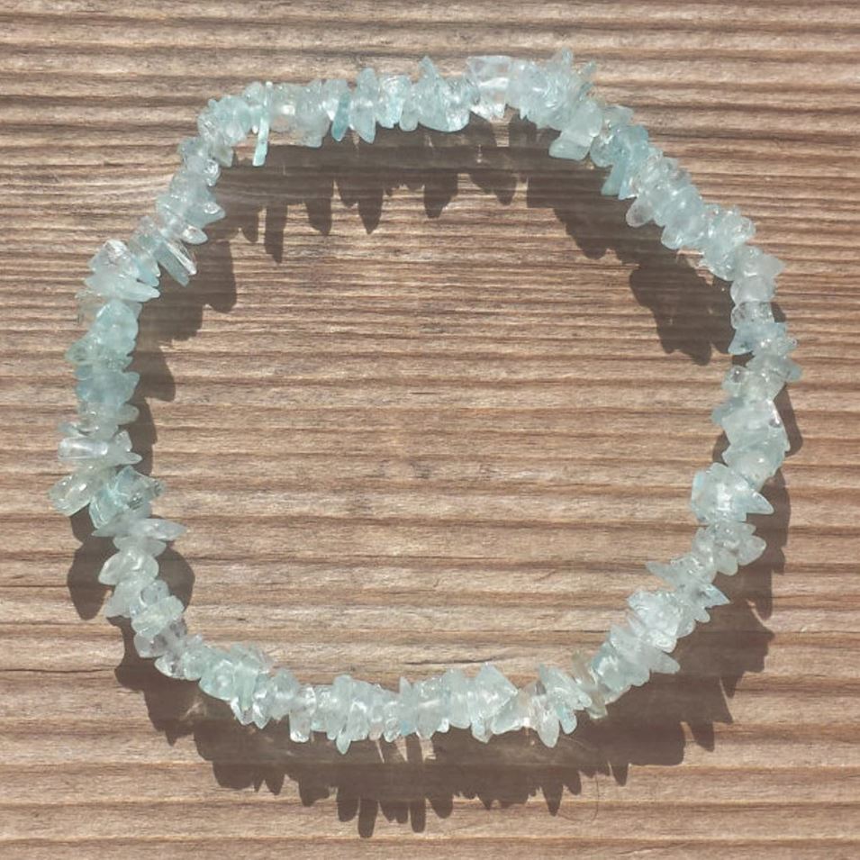 NATURAL AQUAMARINE STONE GEMSTONE STRETCHY CHIP BRACELET