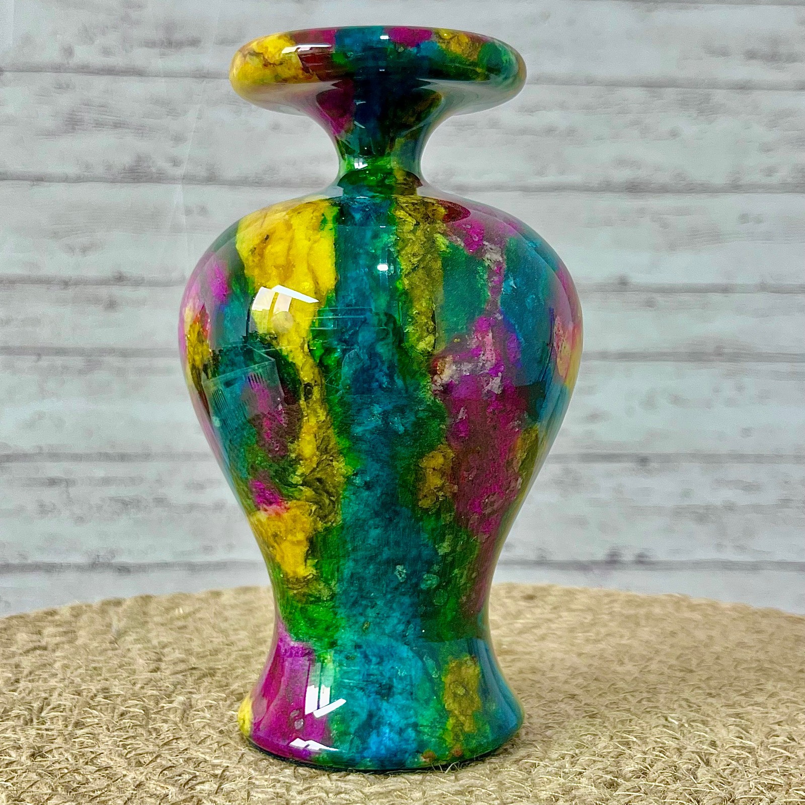 Small Neck Polychrome Jade Vase Single Stem Flower Arrangement Ornament 870 g