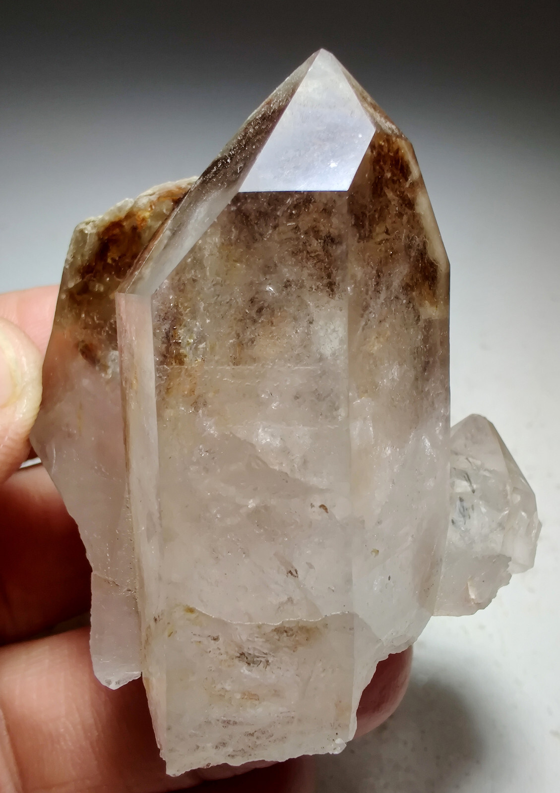 Terminated clear Quartz crystals with Chlorite. Brazil. 110 grams. Video