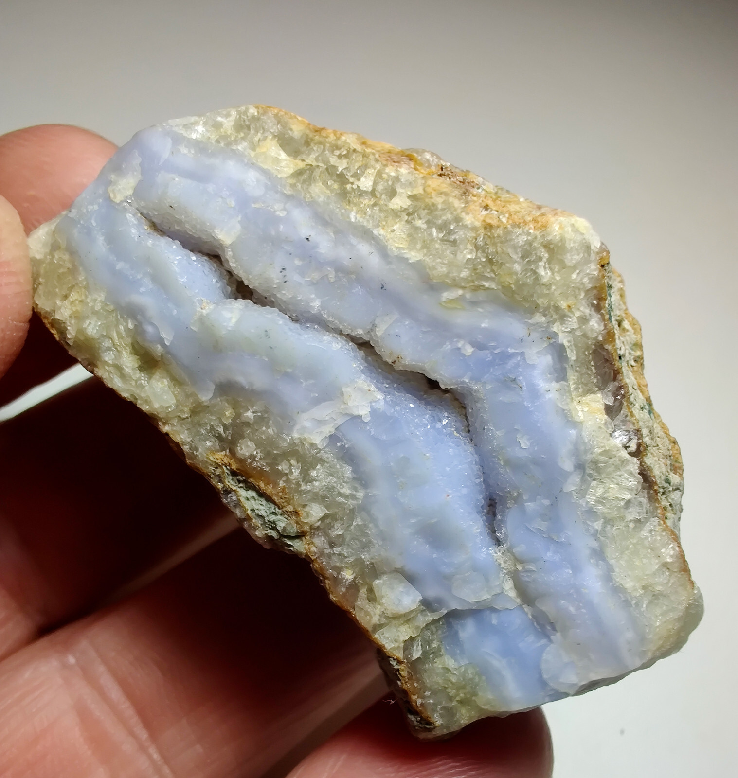 Blue Lace Agate, very nice banding!. Namibia. 56 grams. Video.
