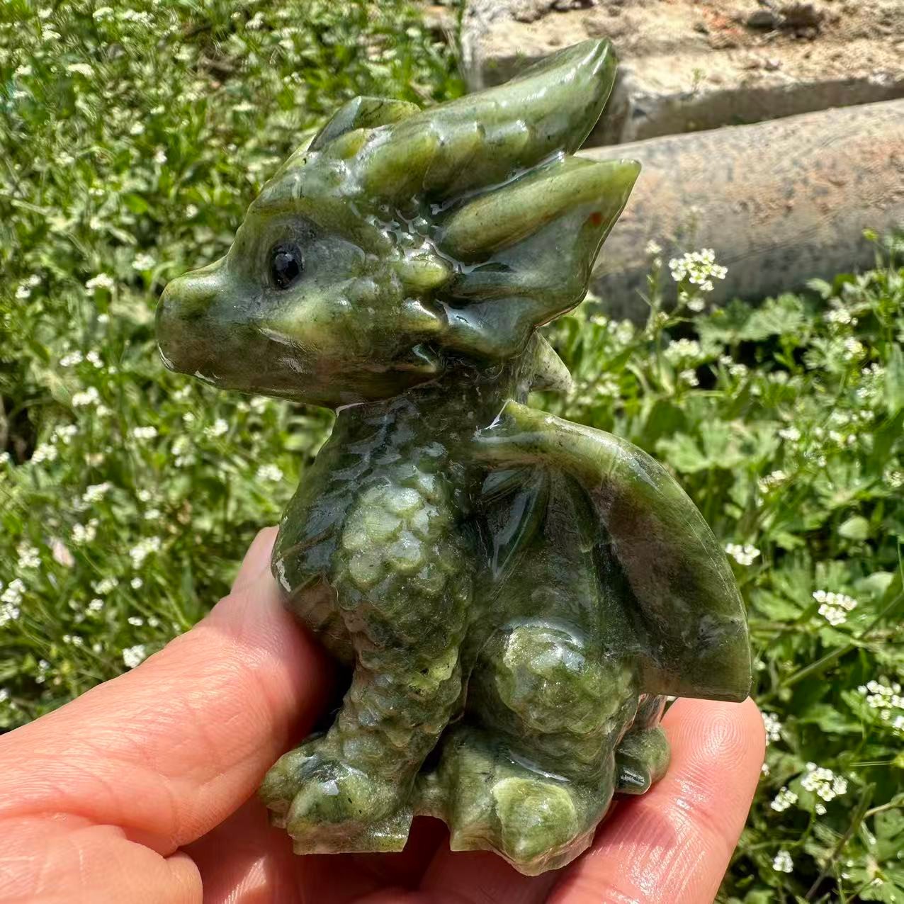 1pc Natural Green Jade Quartz Carved Little Dragon Skull Crystal Reiki Decor