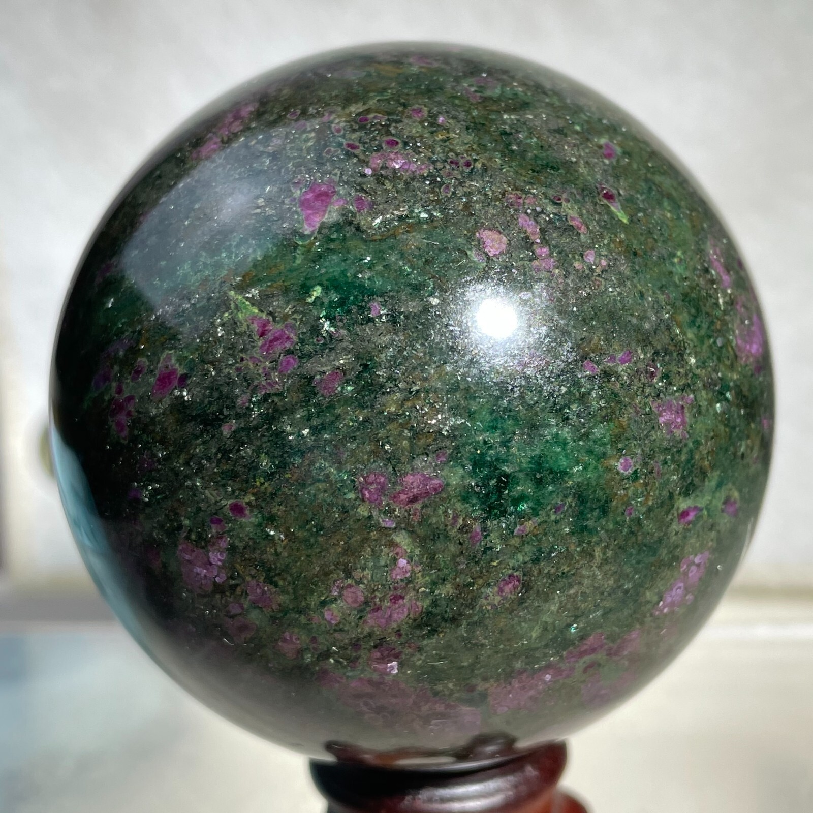 548g Natural Red Green Emerald and Ruby Gemstone Quartz Crystal Sphere Ball