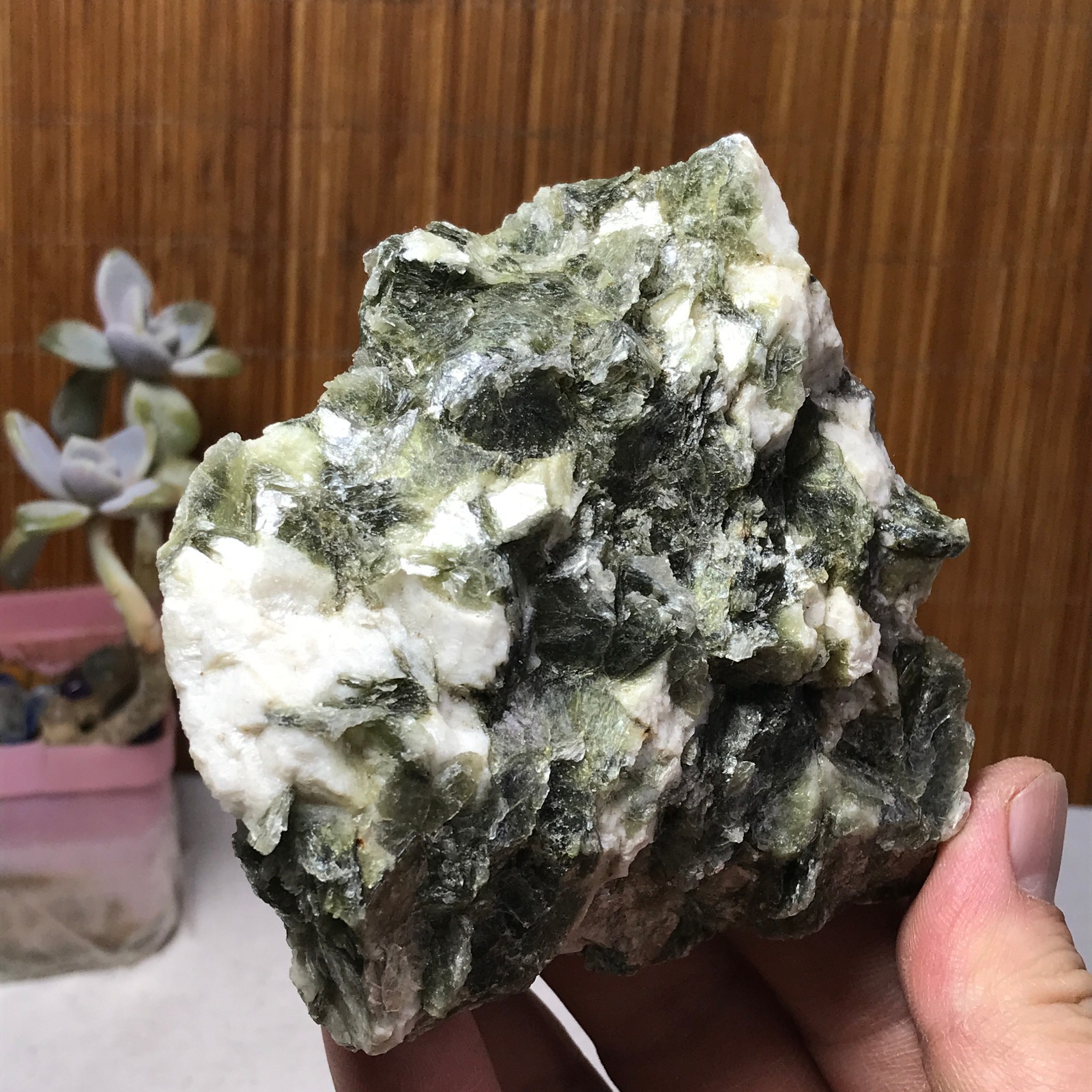 Natural Yellow mica lepidolite crystal specimen spiritual restoration 387g A6381