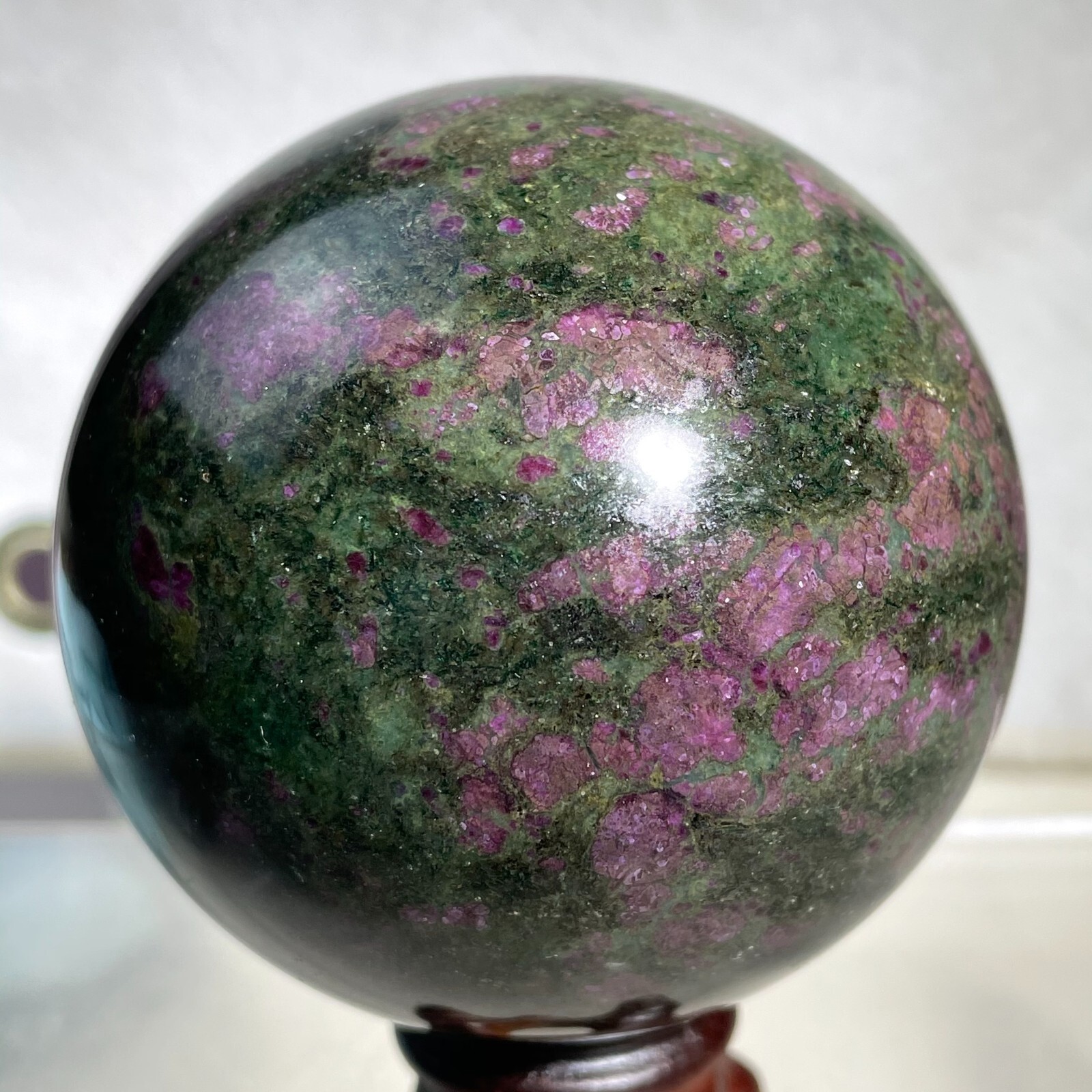 548g Natural Red Green Emerald and Ruby Gemstone Quartz Crystal Sphere Ball