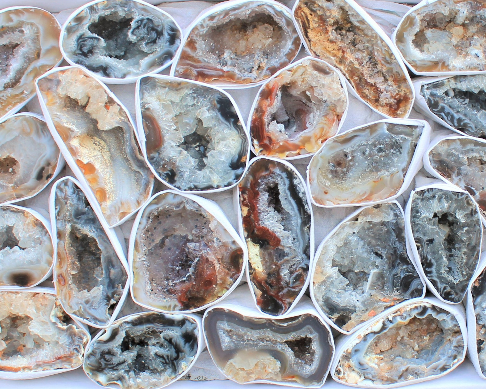 Bulk Large Oco Agate Geodes 1/4 lb Lot, Natural Crystal Druzy Halves (4 oz)