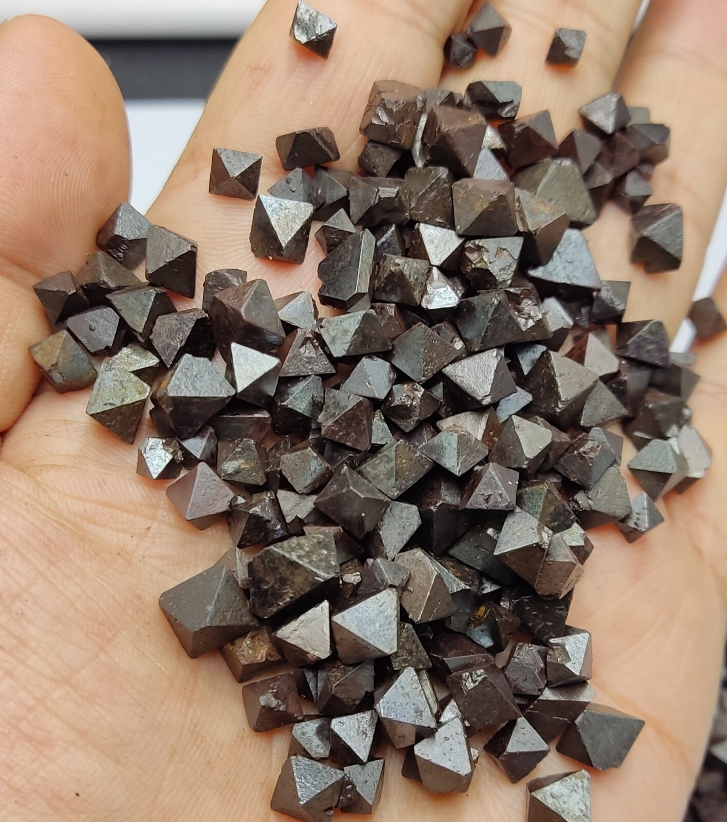500 grams Magnetite Crystals