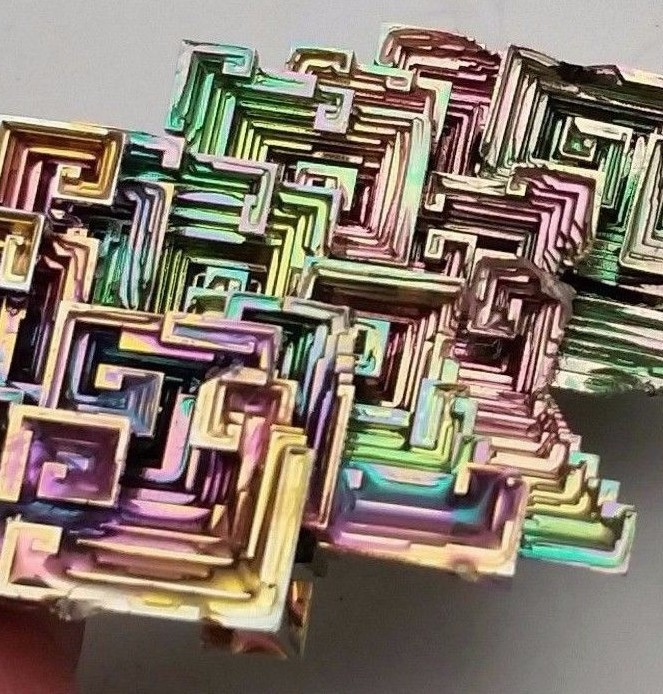 BISMUTH One (1) Large Rainbow Crystal Education Teaching Aid – Bonus Ingot!