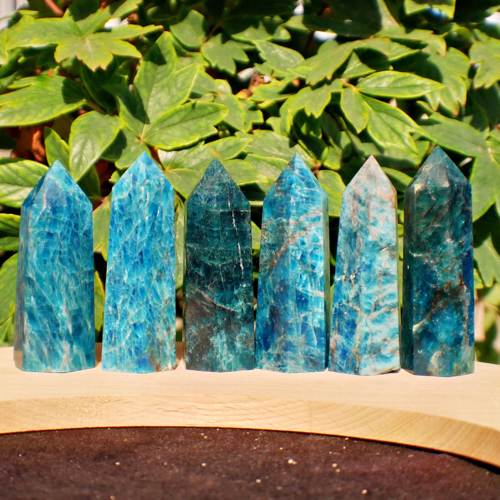 Wholesale Lot 1 Lb Natural Apatite Obelisk Tower Point Crystal Natural Energy