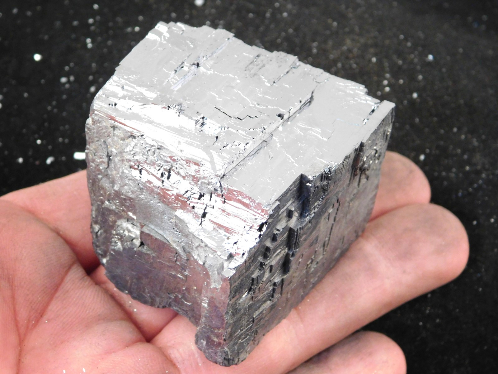 Huge Massively Heavy SHINY MIRROR GALENA Crystal CUBE World Class 450 gm