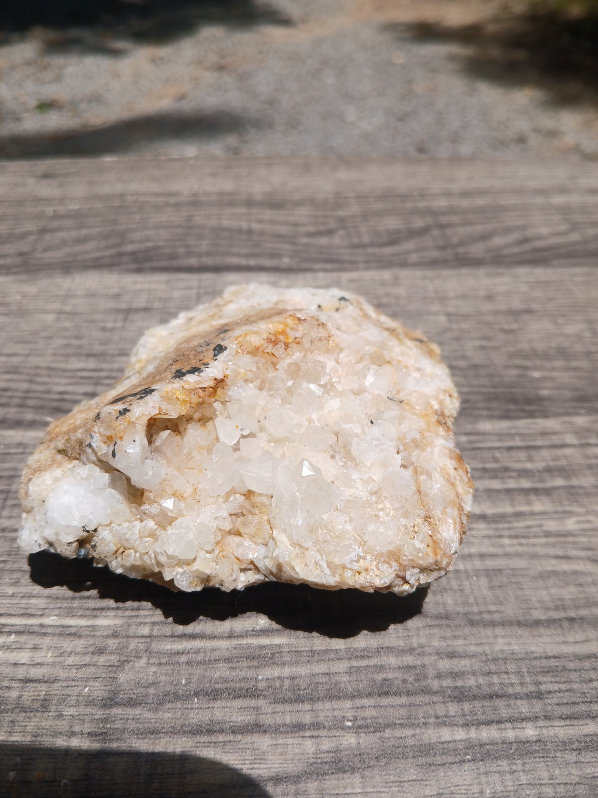 Rocking Duo Bundle: Red Accented Quartz Cluster And Grey Druzy Quartz