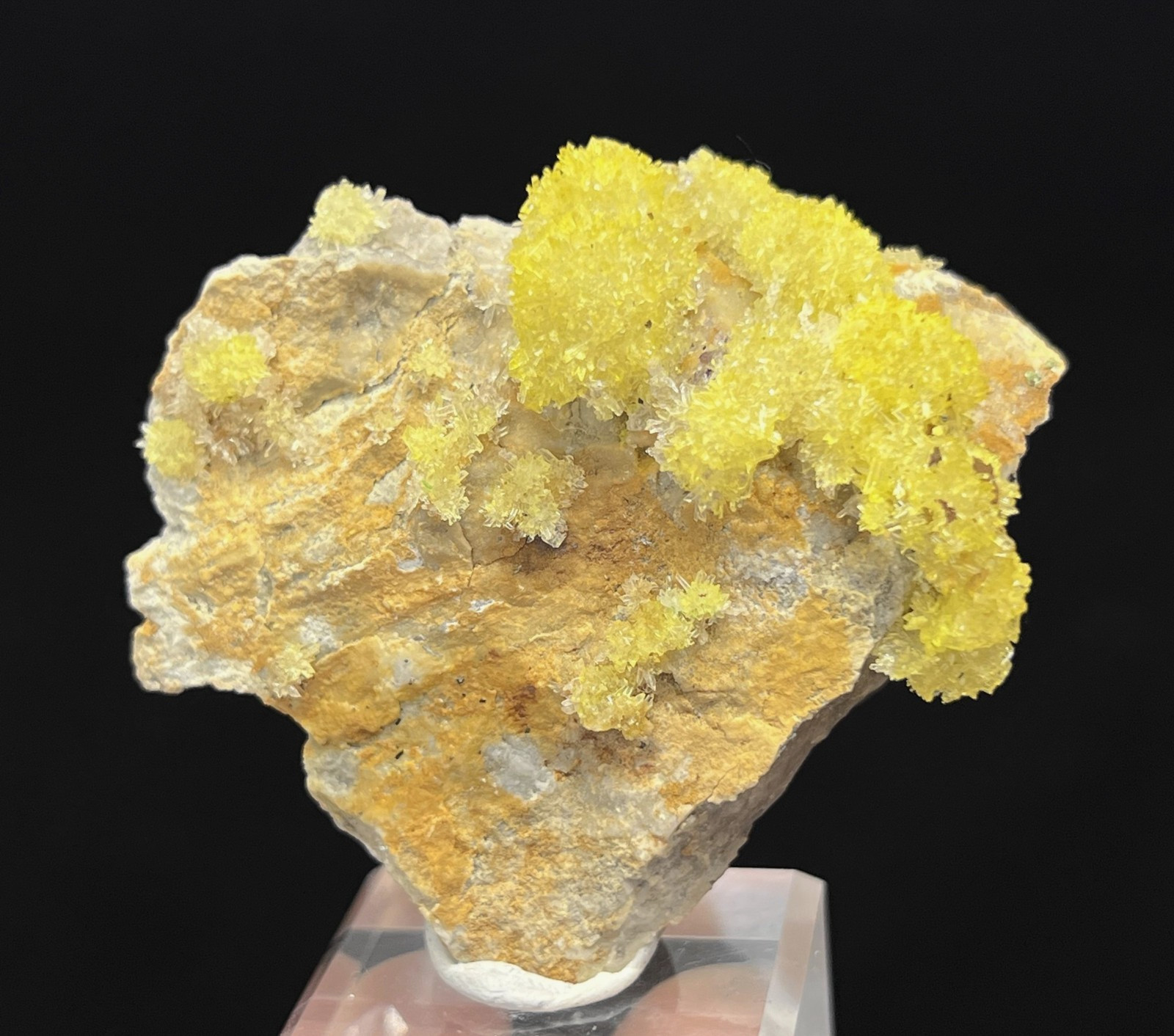 60mm Carlhintzeite & Creedite flower on matrix, FLUORESCENT