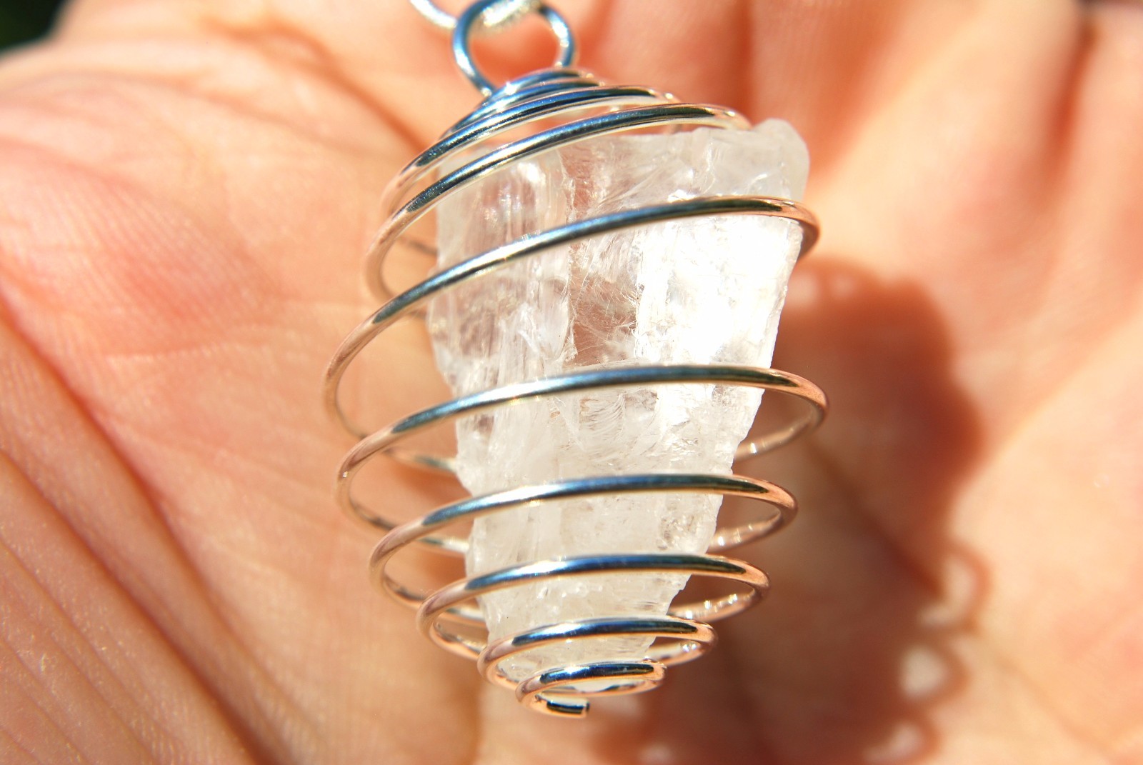 Charged Petalite Crystal Pendant + 20″ Stainless Steel Chain & Charger – SYN 12