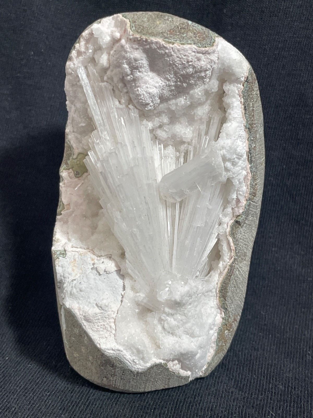 Scolecite Sprays In Geode formation w/ quartz in mm mineral