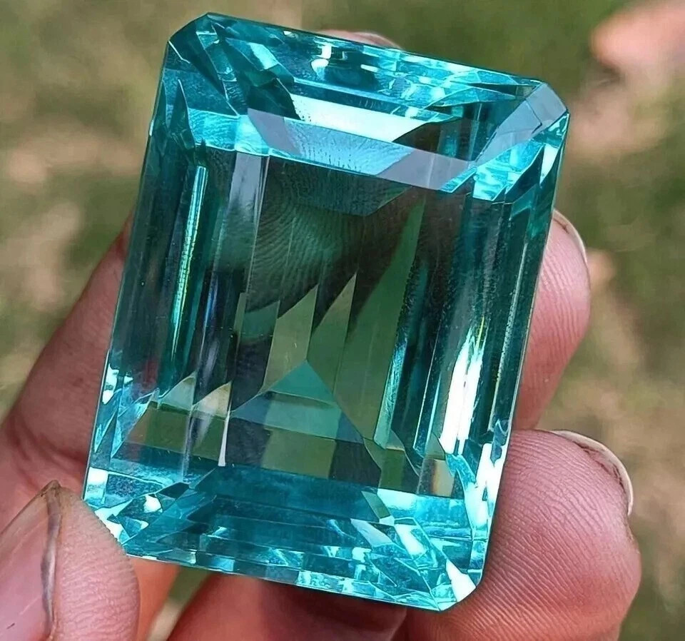100 Carat Flawless Sky Blue Aquamarine Emerald Cut Certified Loose Gemstone