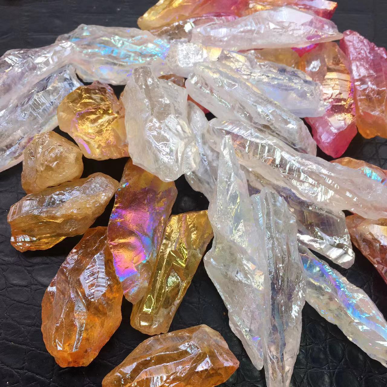 100g Lot of Titanium Rainbow Aura Lemurian Quartz Crystal Point Healing 3-10pcs