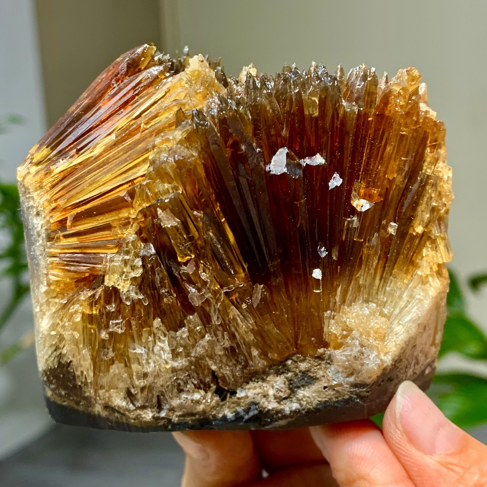 472G Natural Amber Calcite Quartz Crystal Honey Cluster Rough Specimen