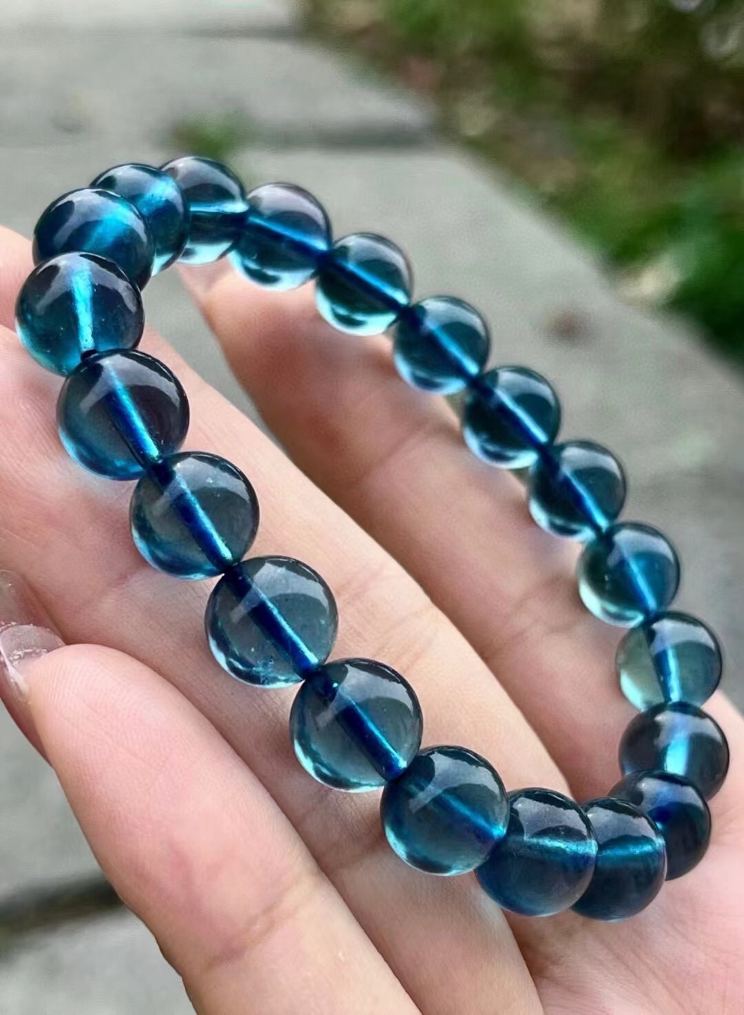 100% Natural Blue Ice Aquamarine Gemstone Round Beads Bracelet 10mm AAAAA