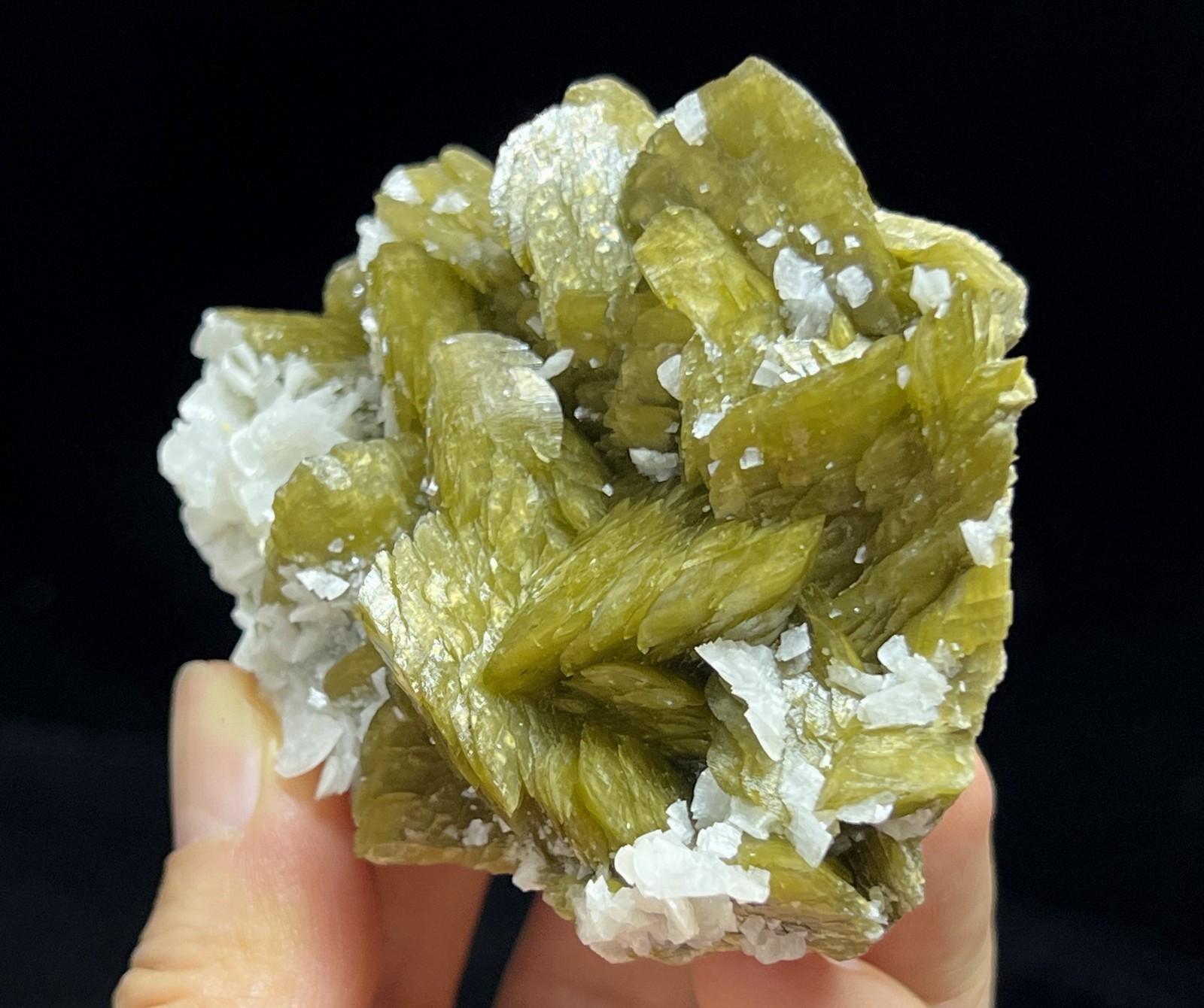 67mm 150g White Dolomite on Siderite cluster from China, Natural Mineral