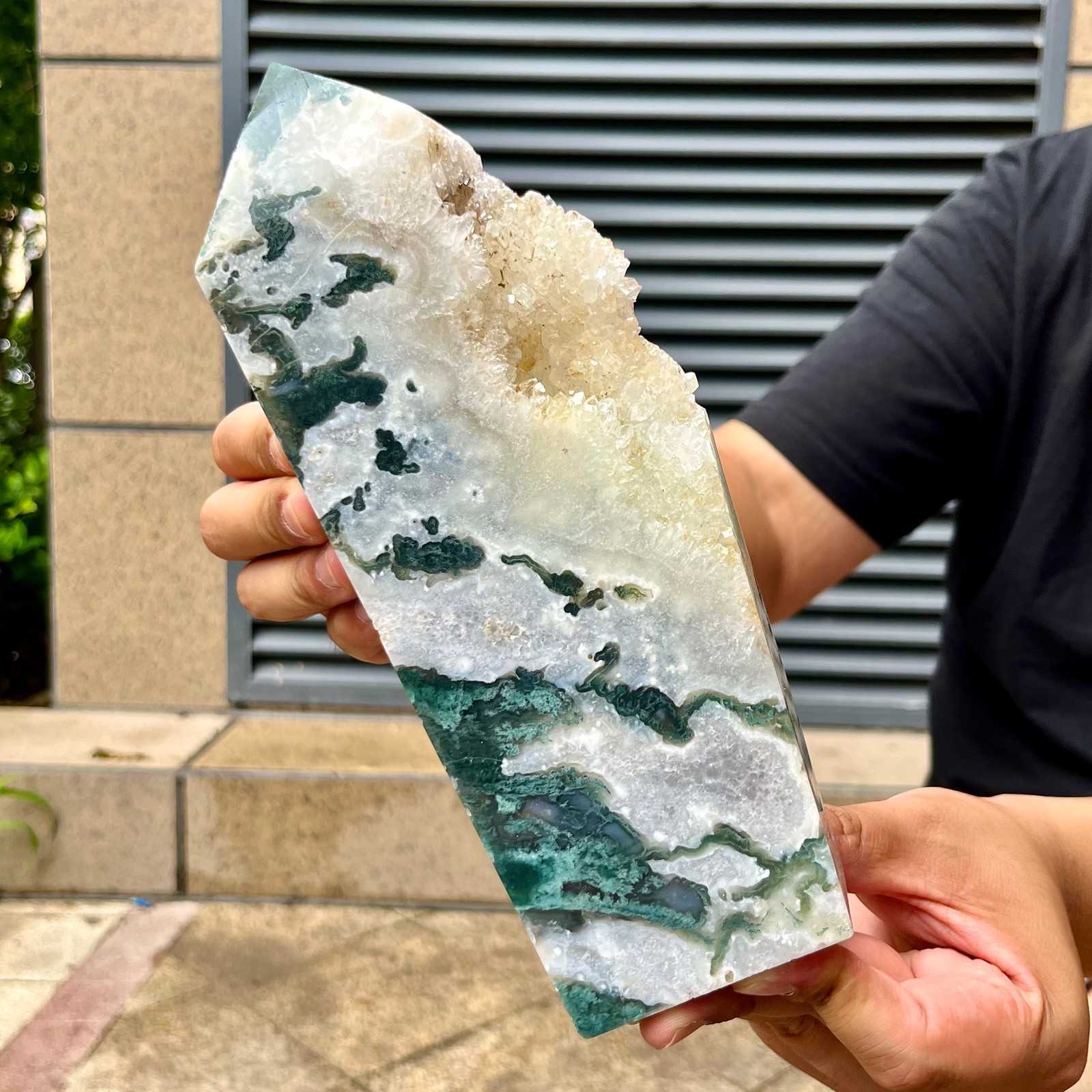 2.7 lb Moss Agate Point Green Crystal Tower Easter Gift Home Office Display
