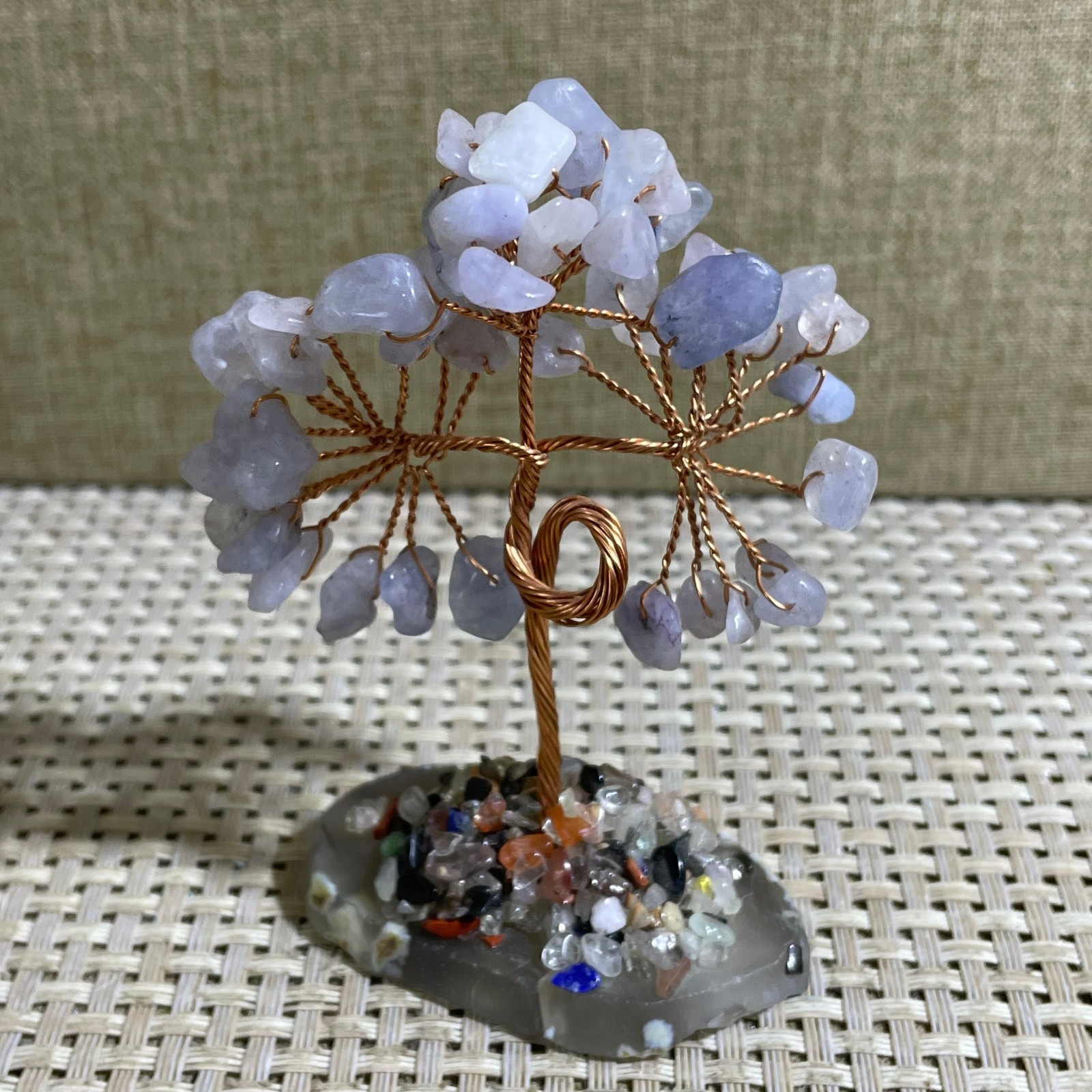 money tree Fengshui stone lucky stone Ornament 46g
