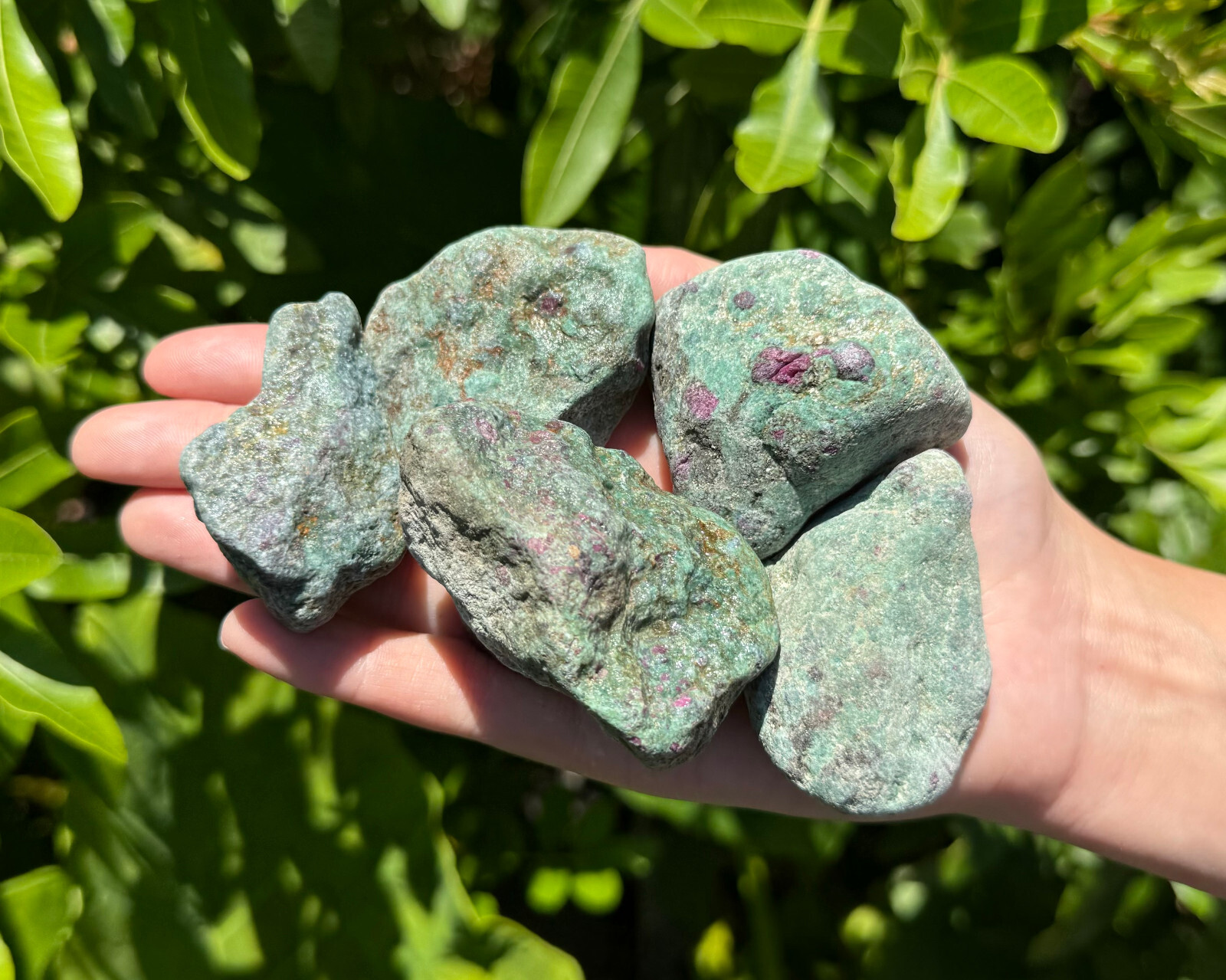 1/2 lb CLEARANCE Bulk Lot Natural Rough Ruby Zoisite (Raw Ruby Zoisite, 8 oz)