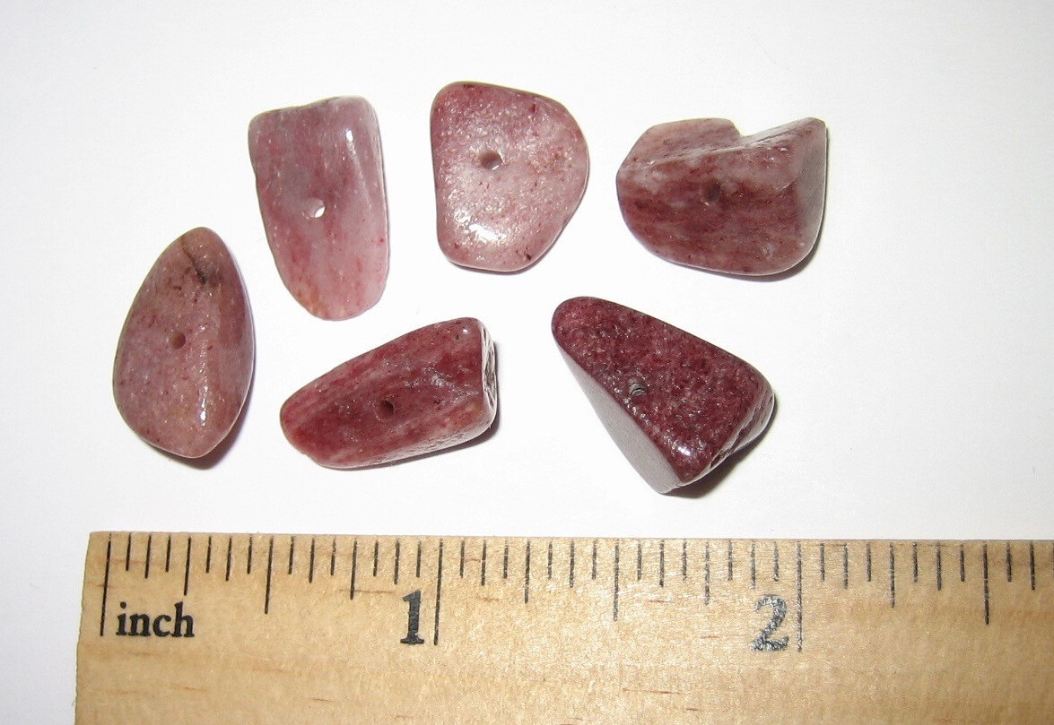 6 BEAUTIFUL RARE TUMBLED 14-16mm THULITE STONE DRILLED BEADS FROM NORWAY 8.8g *A