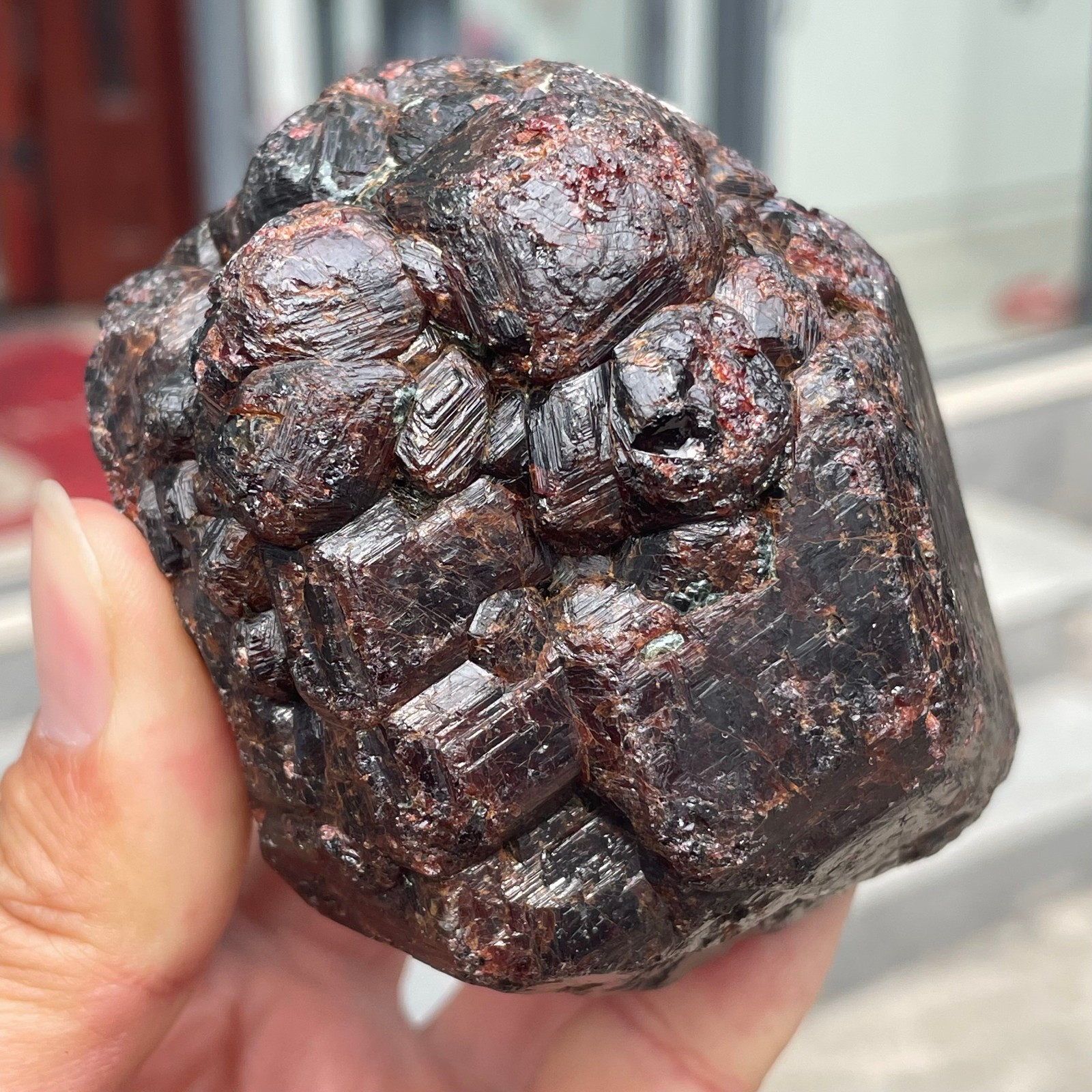755g Large Natural Dark Red Garnet Quartz Crystal Rough Mineral Specimen