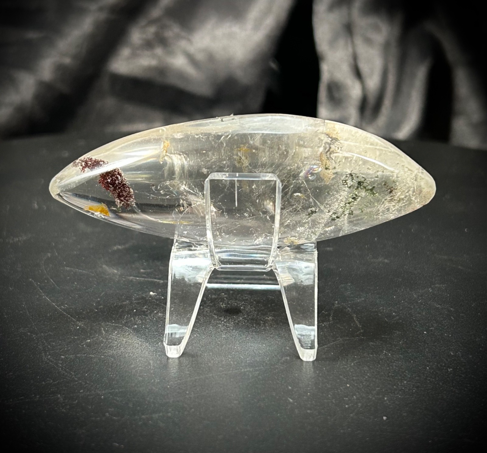 3″ High Clarity Garden Quartz Freeform With Acrylic Stand 2.3oz